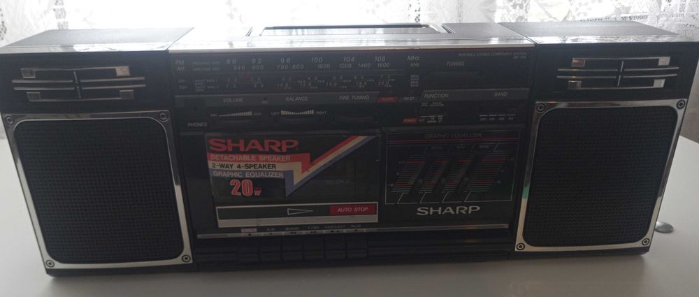 Sharp GF-319Z(BK) класически радио-касетофон