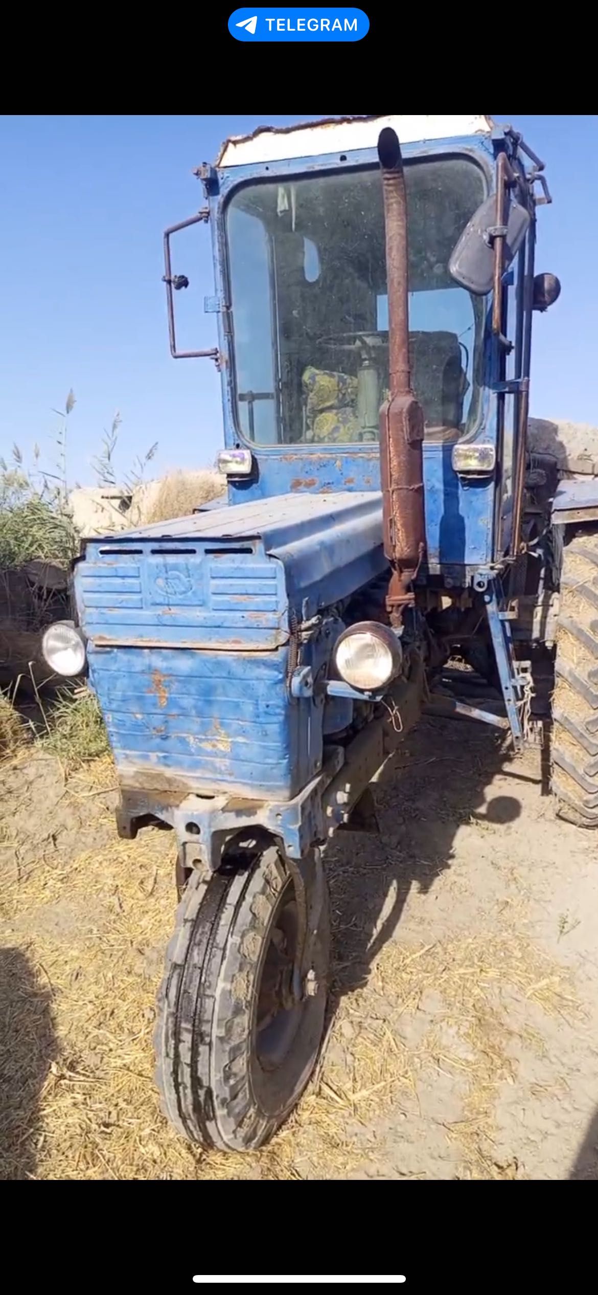 Traktor sotiladi T28