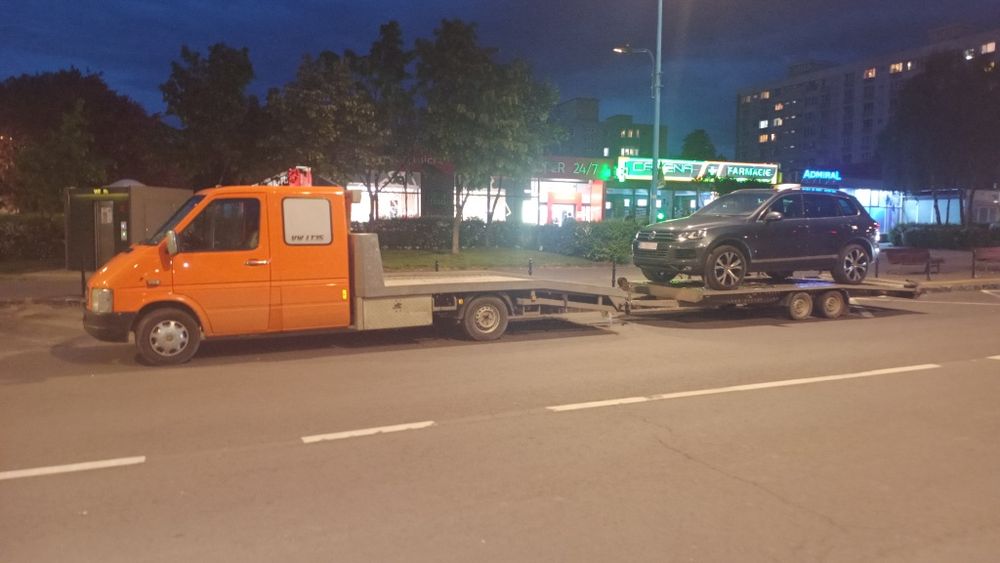 Tractari tractare platforma auto