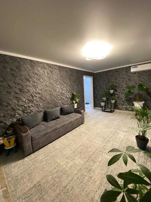 Трёхкомнатная КСК свежий ремонт