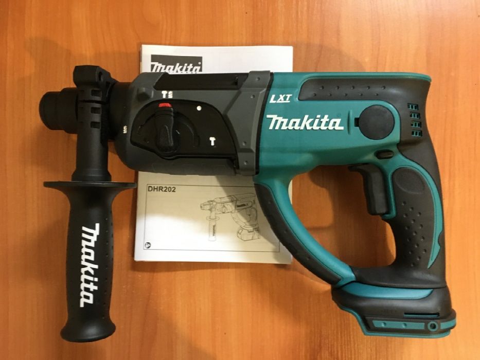 Перфоратор Макита Makita DHR 202