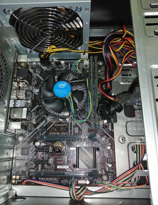 Gigabyte B365M HD3 материнка, озу, проц