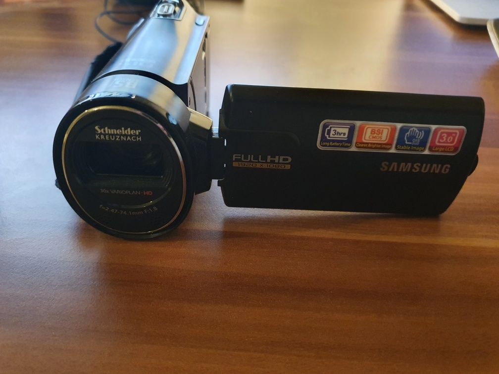 Vand camera video Samsung HMX-H300BP Full HD