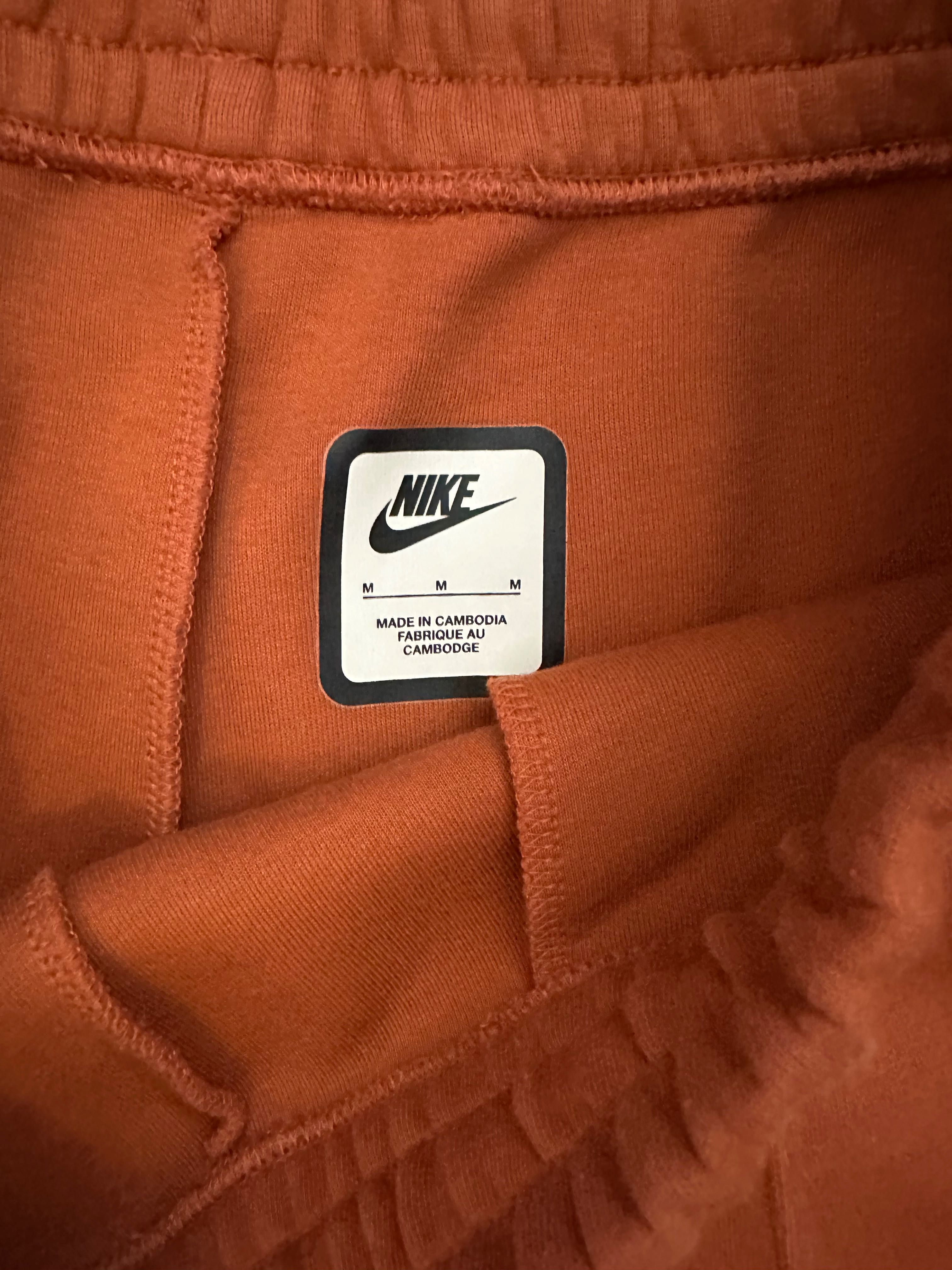 nike tech fleece
