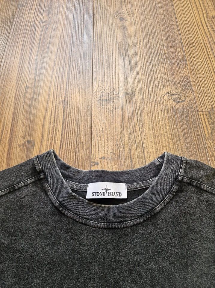 Страхотна мъжка тениска STONE ISLAND размер 2XL
забележки като нова, р