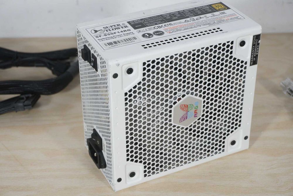 Захранване PSU 850W Super Flower RGB White 80+ Gold / Вкл.ДДС