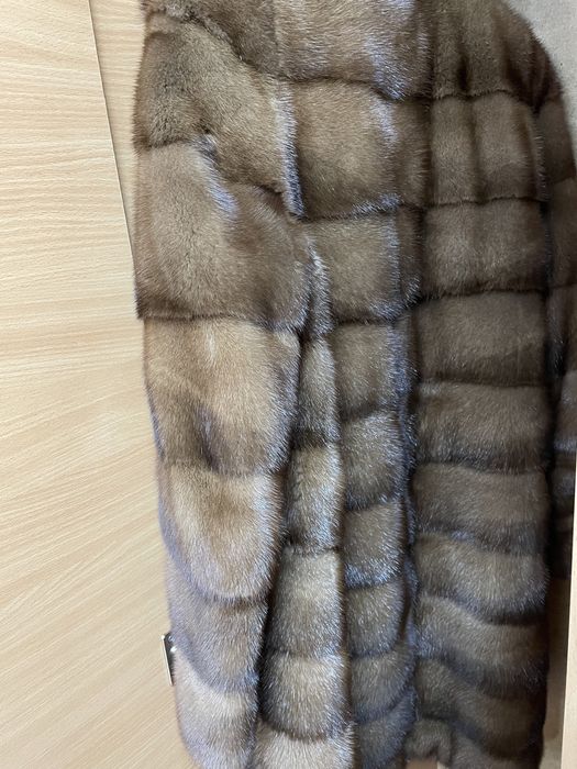 Продам норковую шубу в отличном состоянии