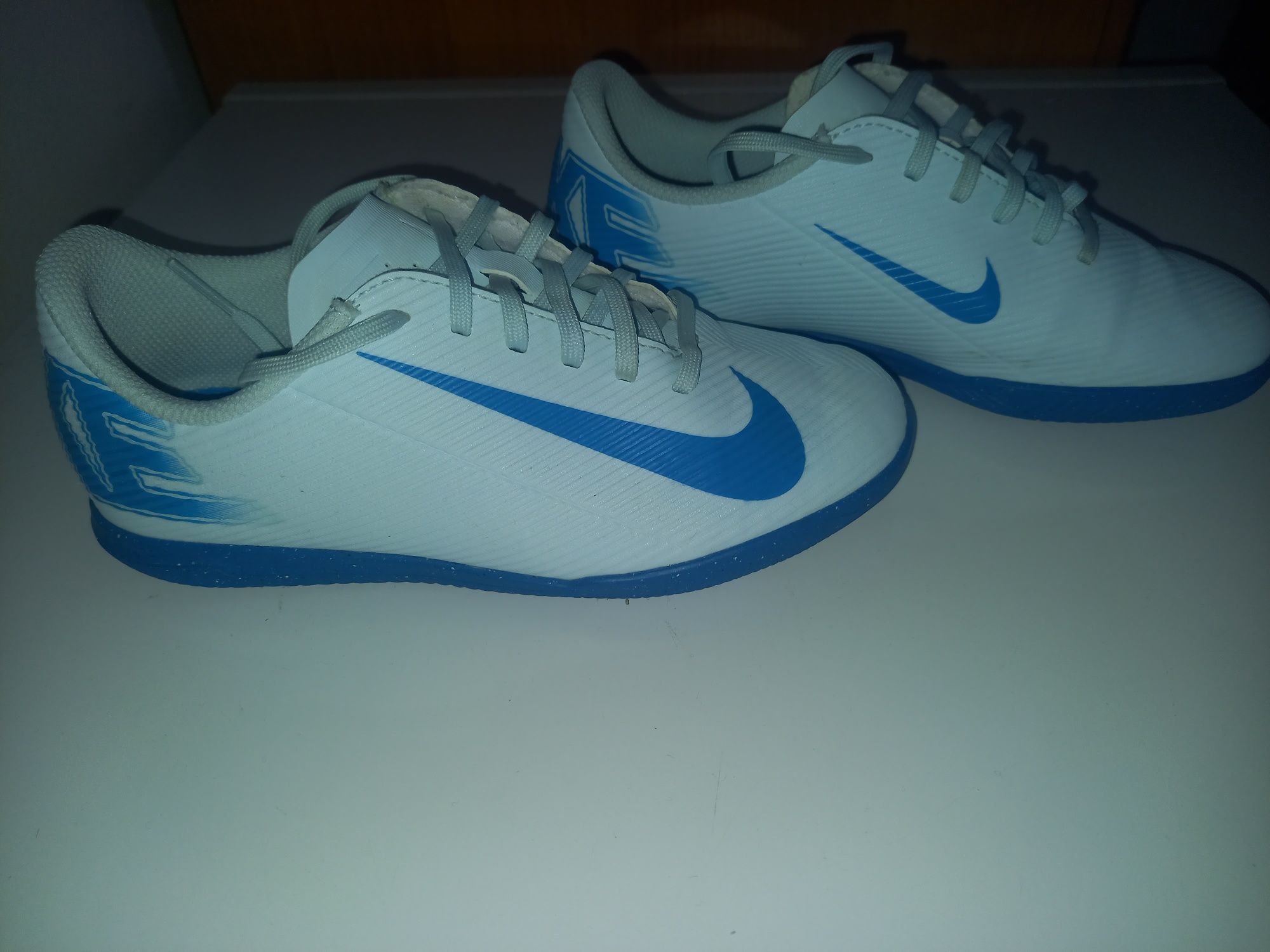 Ghete fotbal Nike Mercurial Vapor Jr
