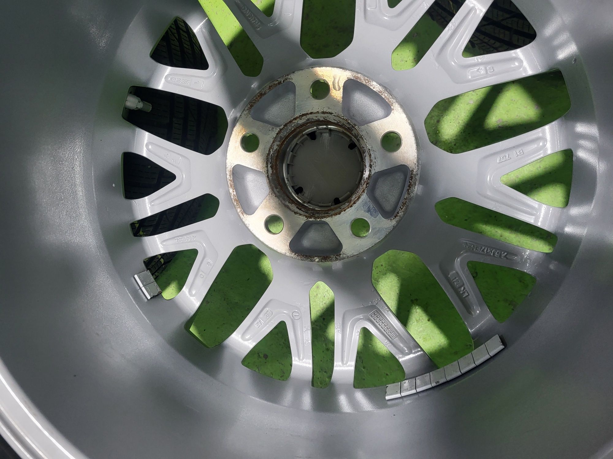 17 5x120 Bmw F30 F31 E90 E91 лети джанти 5х120 бмв