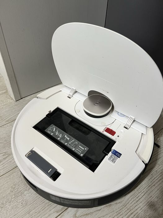 Прахосмукачка робот ECOVACS Ozmo T8+