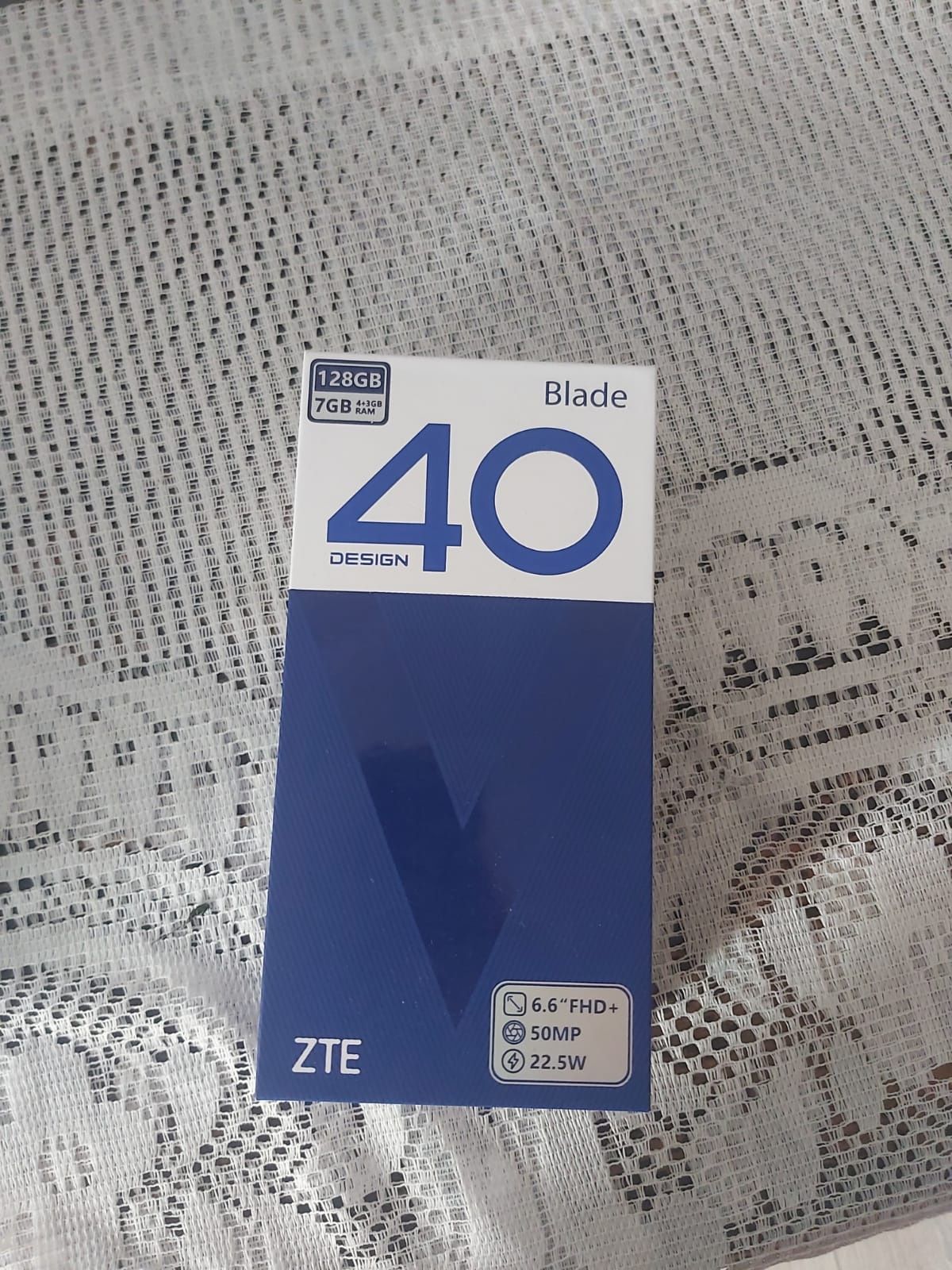 Telefon ZTE Blade 40, 128 GB, 7 GB RAM