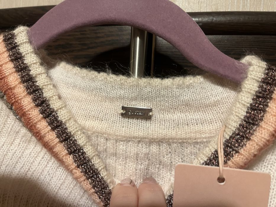 Дамски пуловер Gustav