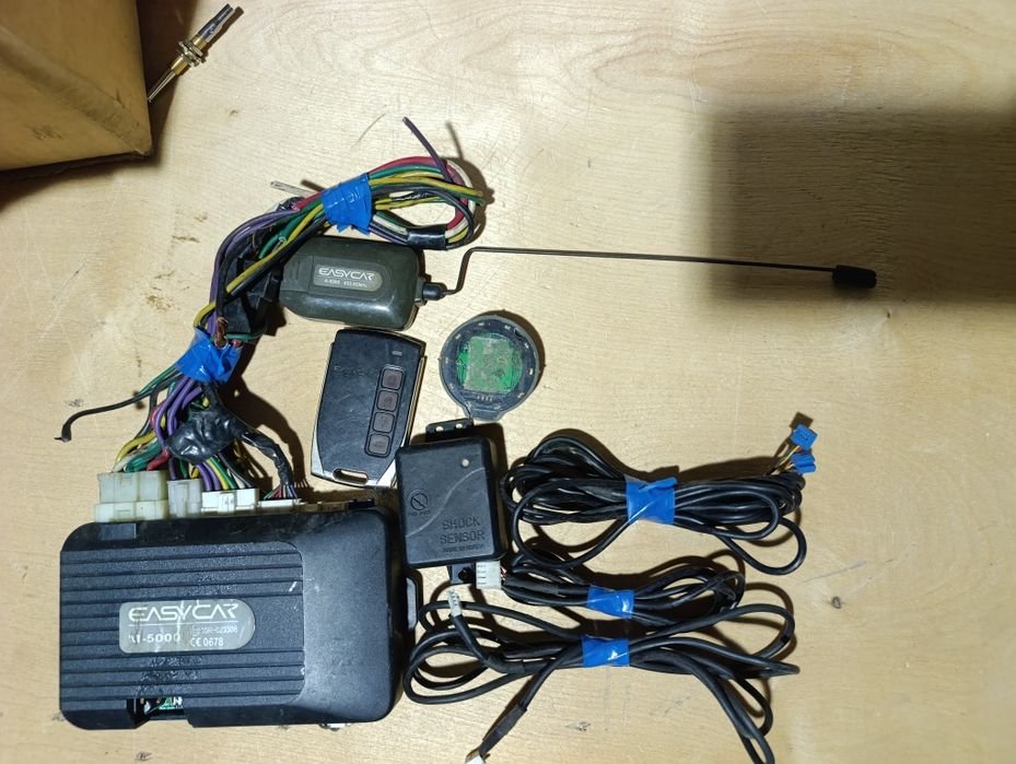 Продаётся сигнализация magicar и изикар