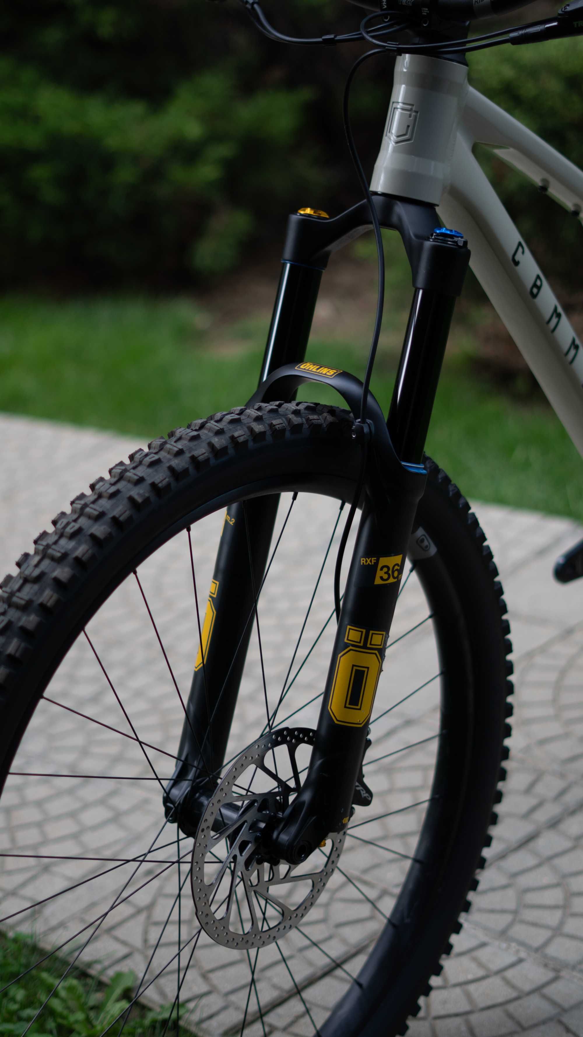 Commencal T.E.M.P.O | Ohlins окачване и топ компоненти Enduro / Trail