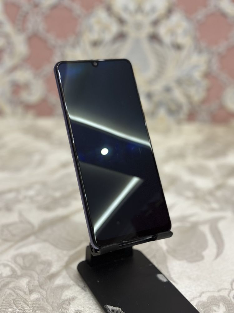 Samsung A32 32gb Sotiladi