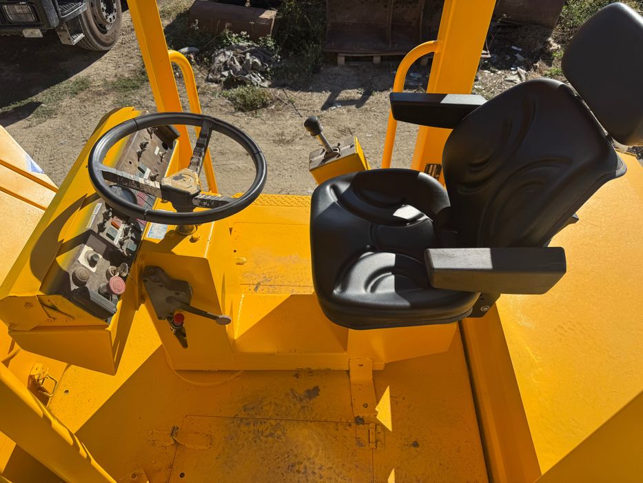 Cilindru compactor Bitelli ( Cat ) DTV100 Grifone 10T