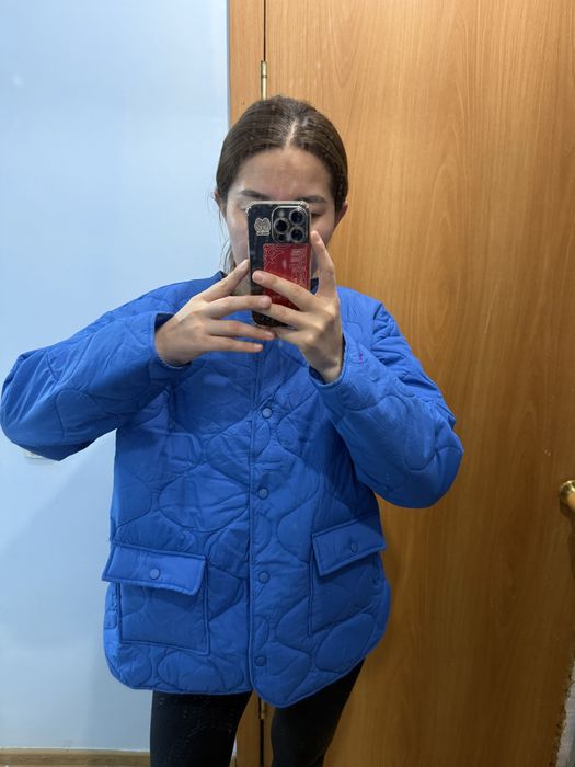 Куртка рубашка Продам легкую куртку, стеганная куртка синяя