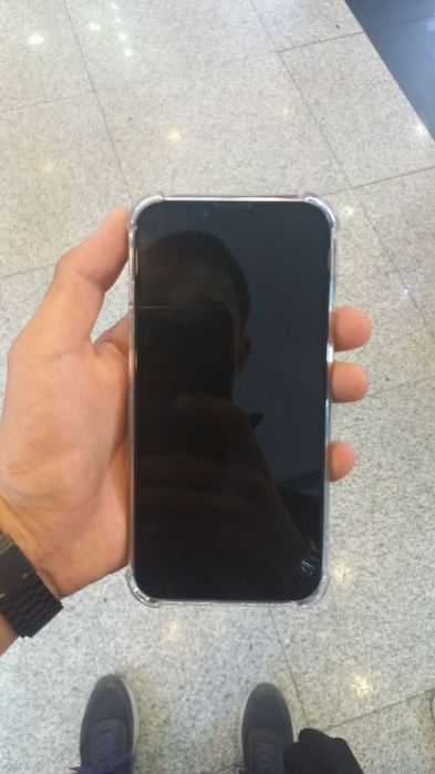 Айфон 13емкость 77