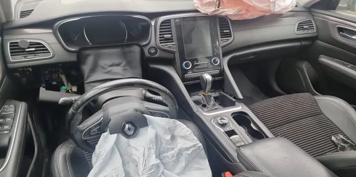 Interior complet semi-piele neagra scaun sofer stanga dreapta bancheta spate fata de usa  Renault Talisman an 2016, motor 1.6 dci 160cp cod R9M 452, dezmembrari piese dezmembrez