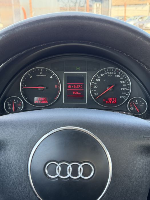 Vând Audi A4 B6 2005  1.9 TDI 101cp Stopuri Led