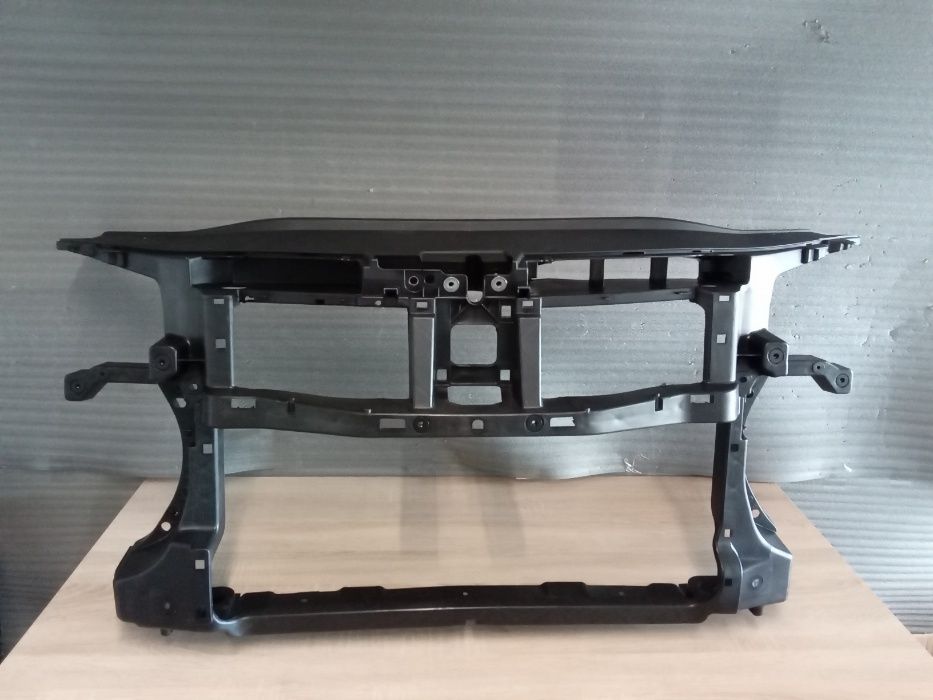 Trager fusta panou fata VW Passat CC 2008-2012