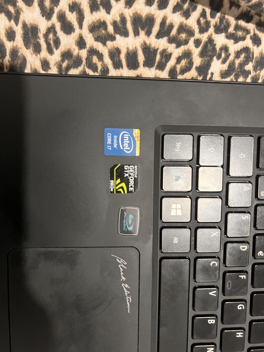 Vand Laptop Mid-Gaming