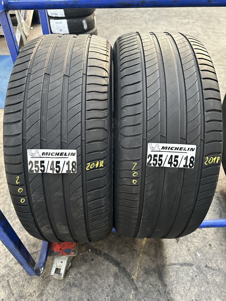 255/45/18 Michelin