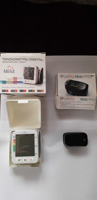 Tensiometru digital de incheietura + Pulsoximetru