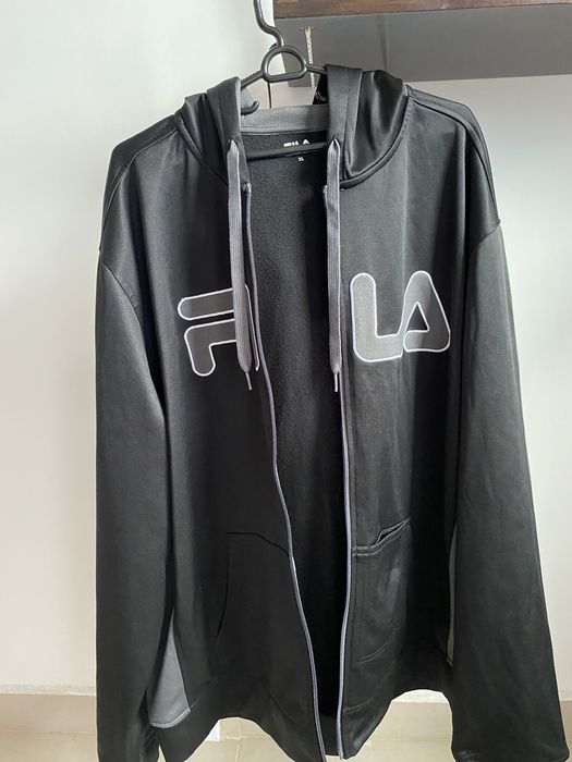 Оригинално горнище FILA - Отлично състояние, супер цена!