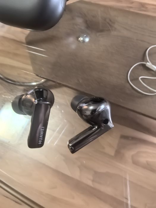 Слушалки за HUAWEI FreeBuds Pro3