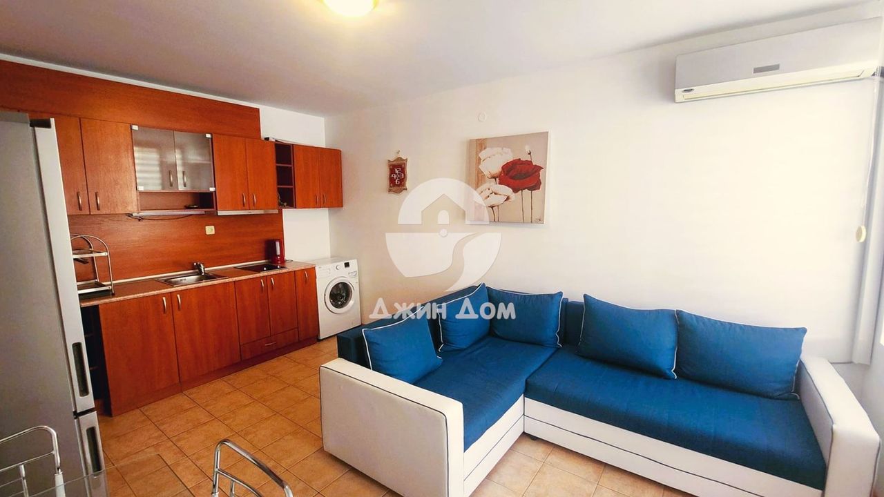 Продава се Двустаен апартамент в Свети Влас - 47 кв.м за 1466 €/кв.м - Снимка #1