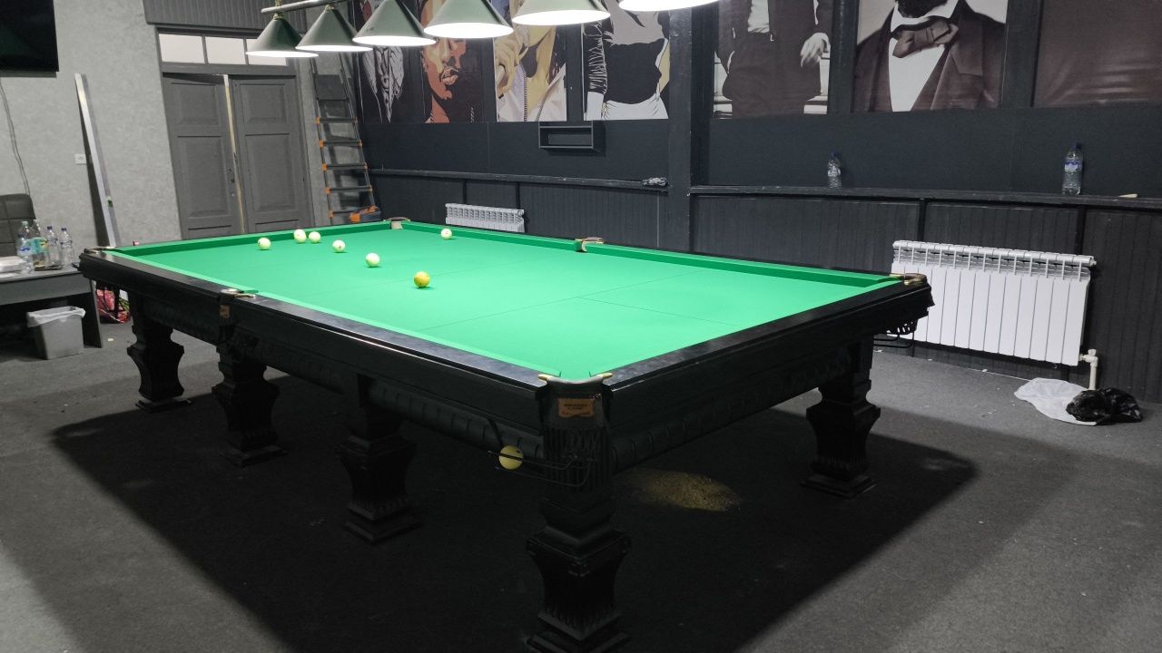 Billiardni stollar