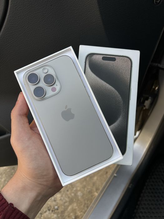 Iphone 15 pro Natural titanium