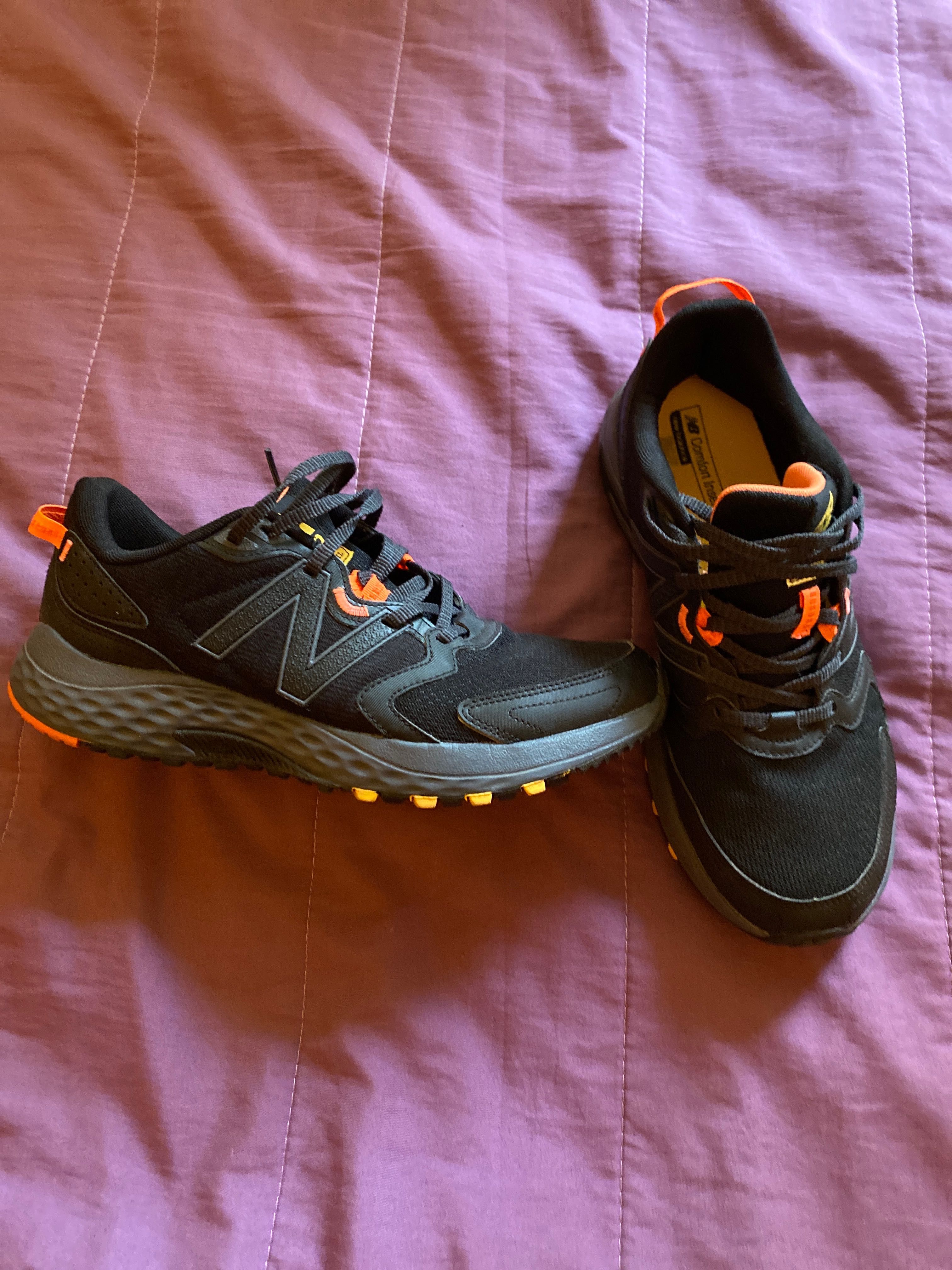 Маратонки new balance