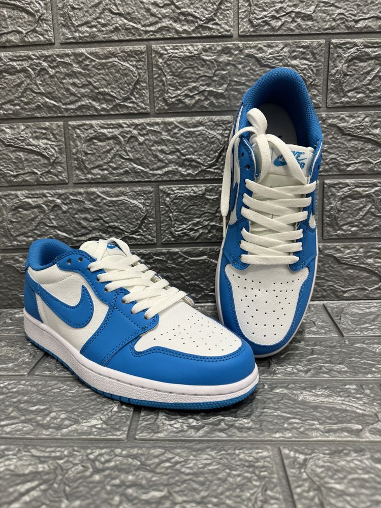 Nike dunk Low UNC 41 40