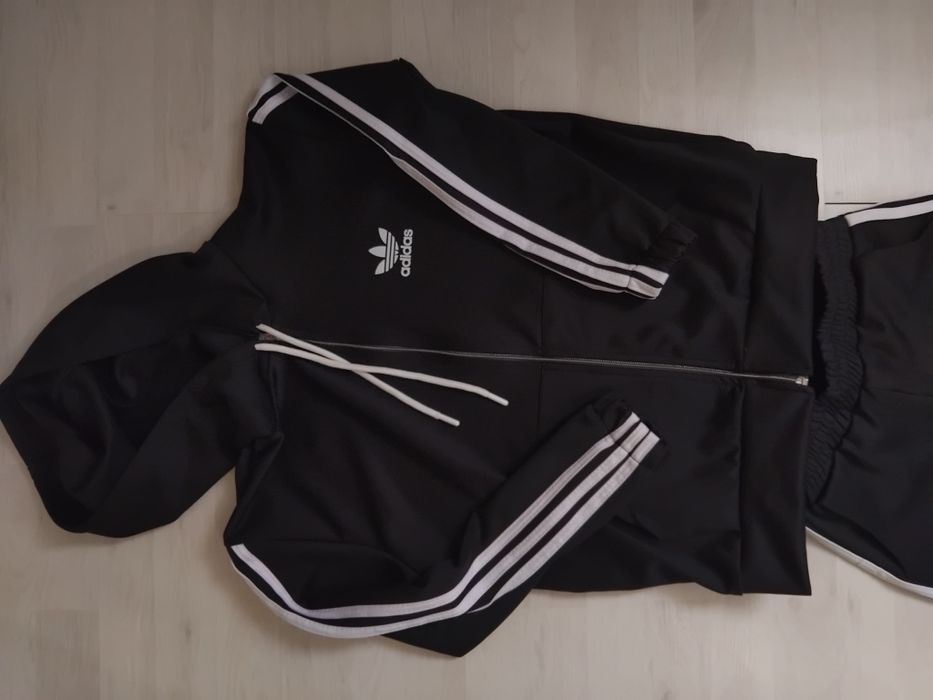 Trening fete Adidas.