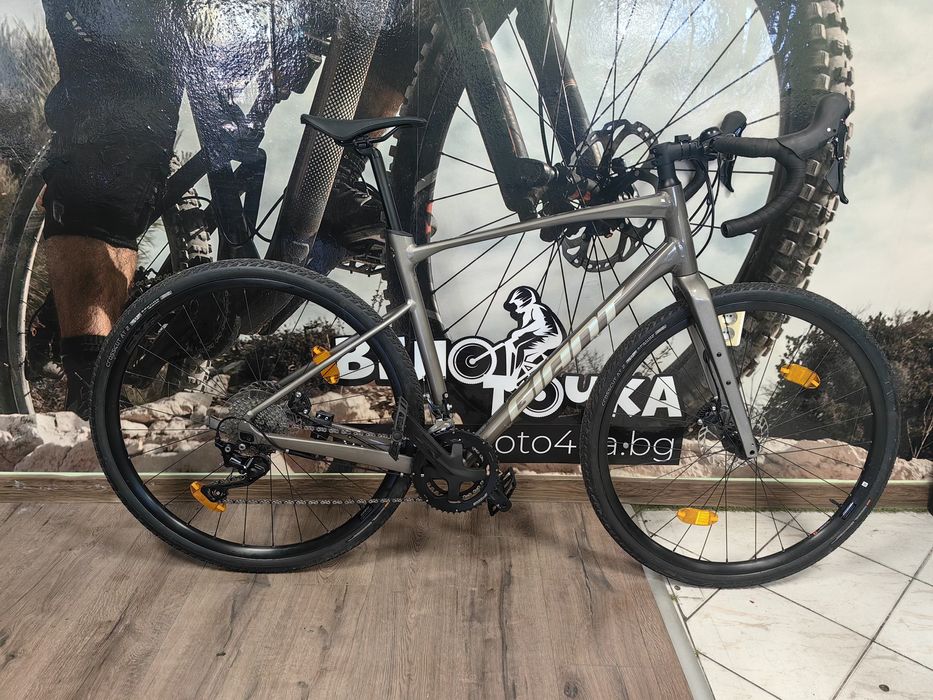 Гравел велосипед Giant