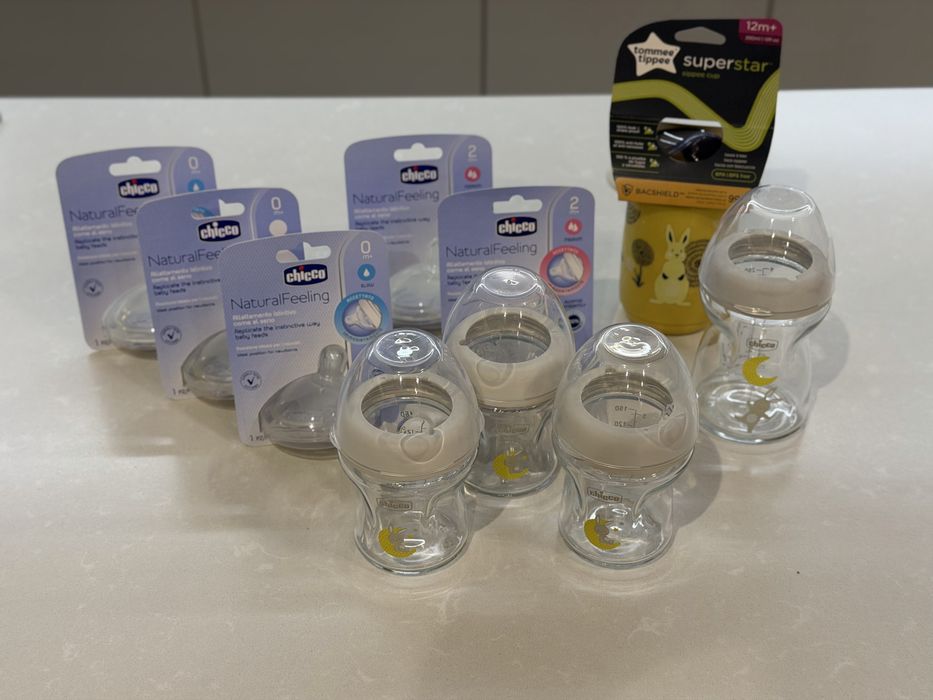 Бебешки стъклени бутилки Chicco Natural Feeling