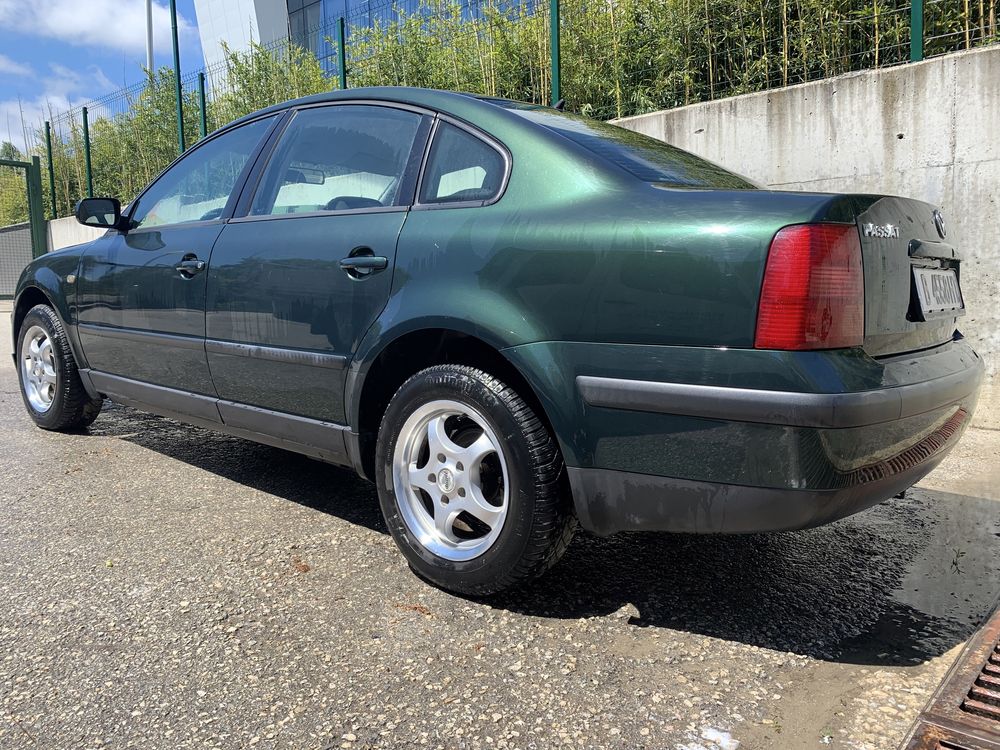 VW Passat / Фолксваген Пасат 1,8 125кс