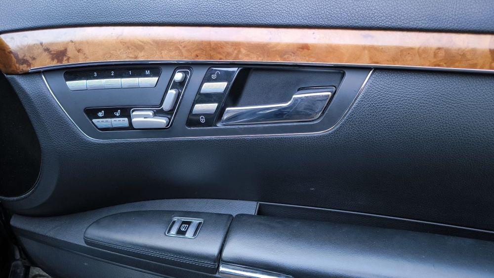 Mercedes Benz S550 W221