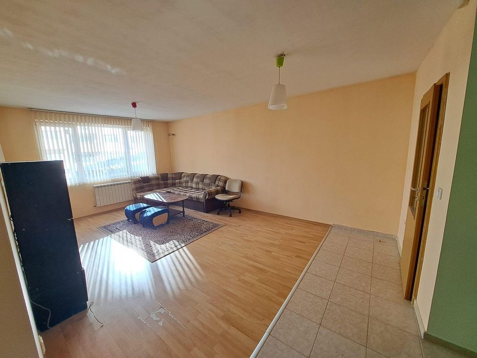 Дава се под наем Двустаен апартамент в София, Овча купел 1 - 72 кв.м за 450 € - Снимка #1