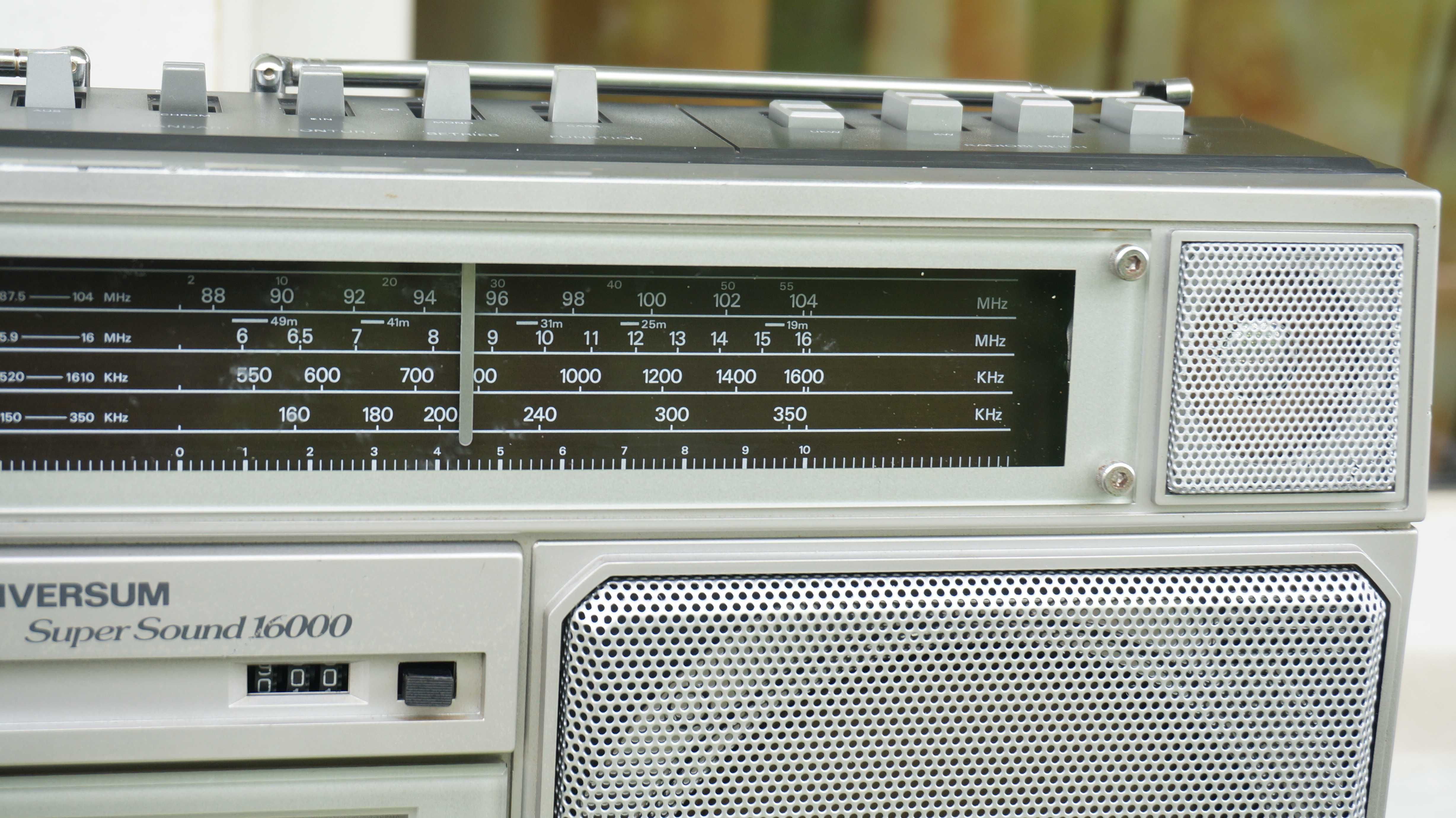 Radio casetofon boombox Universum CTR 2605 supersound 16000