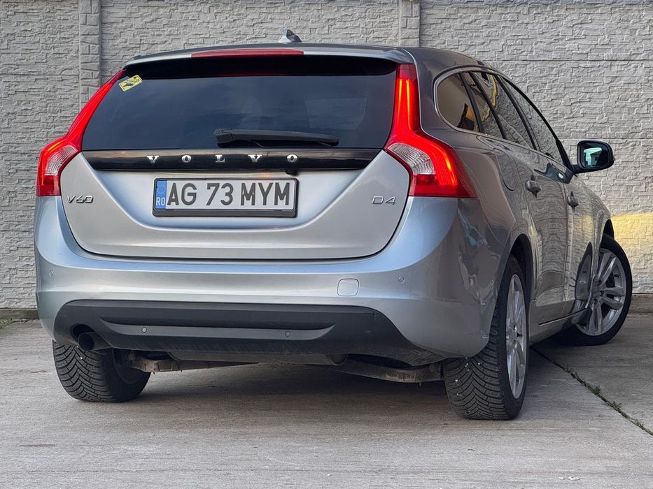 Volvo V60 D4 2013 (vand/schimb NUMAI cu ATV)