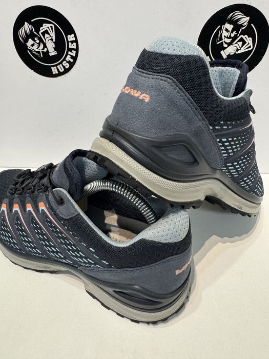 Туристически обувки LOWA MADDOX GORE-TEX .Номер 39.5