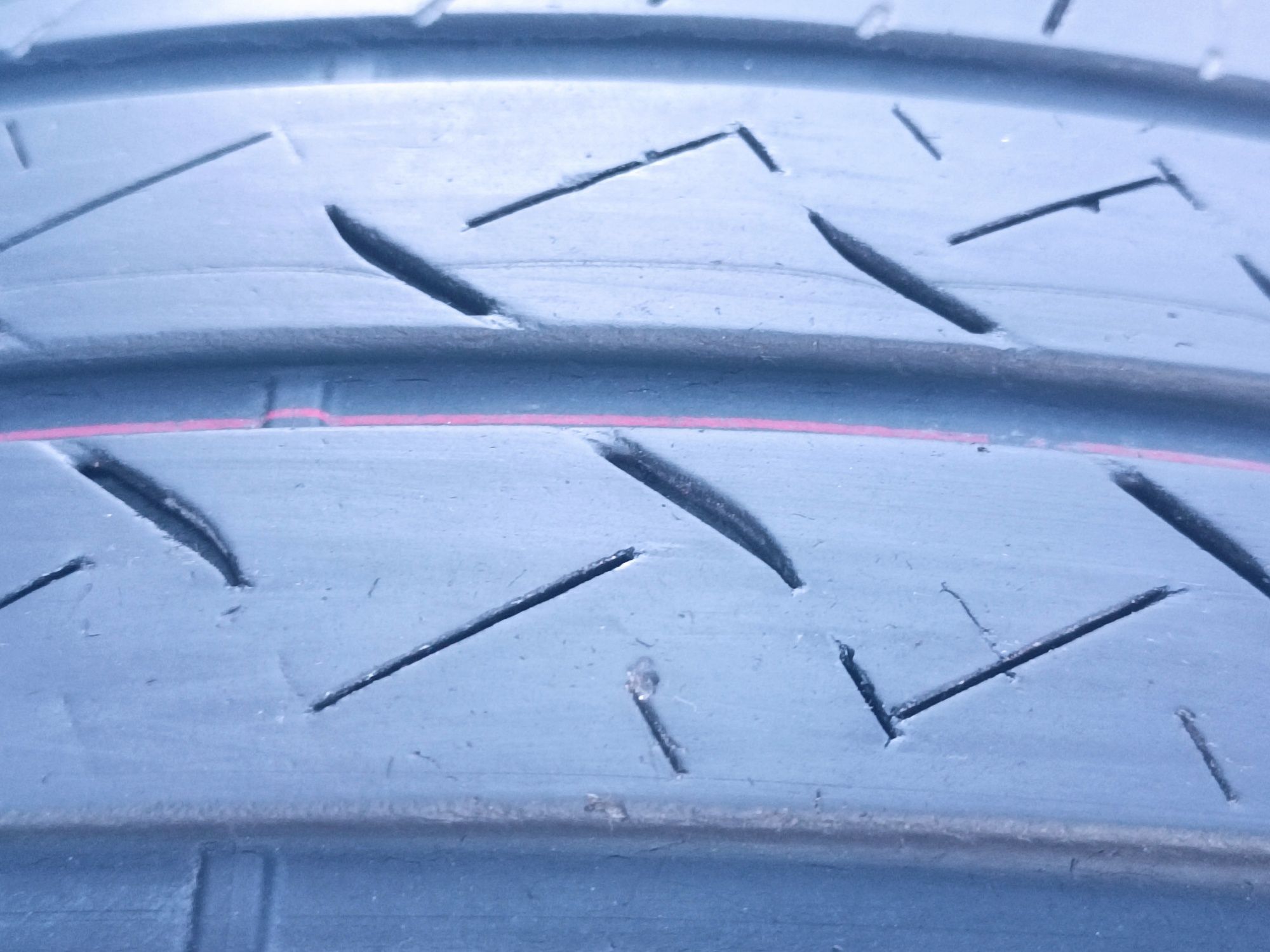225/65/16 С Bridgestone Дот 0123