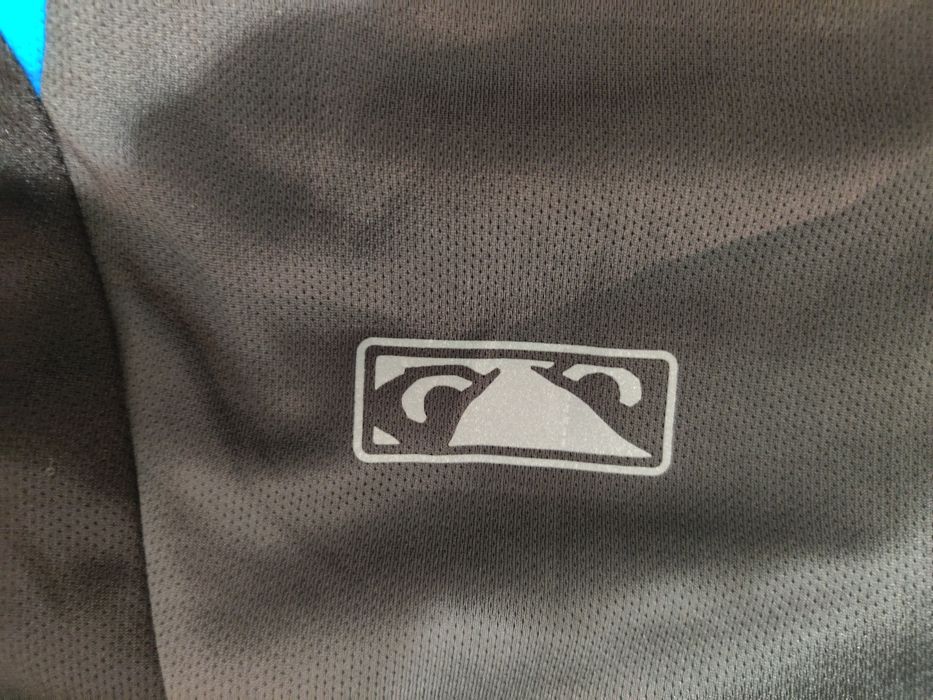 Tricou cu mânecă lungă sport MMA BADBOY mărime L