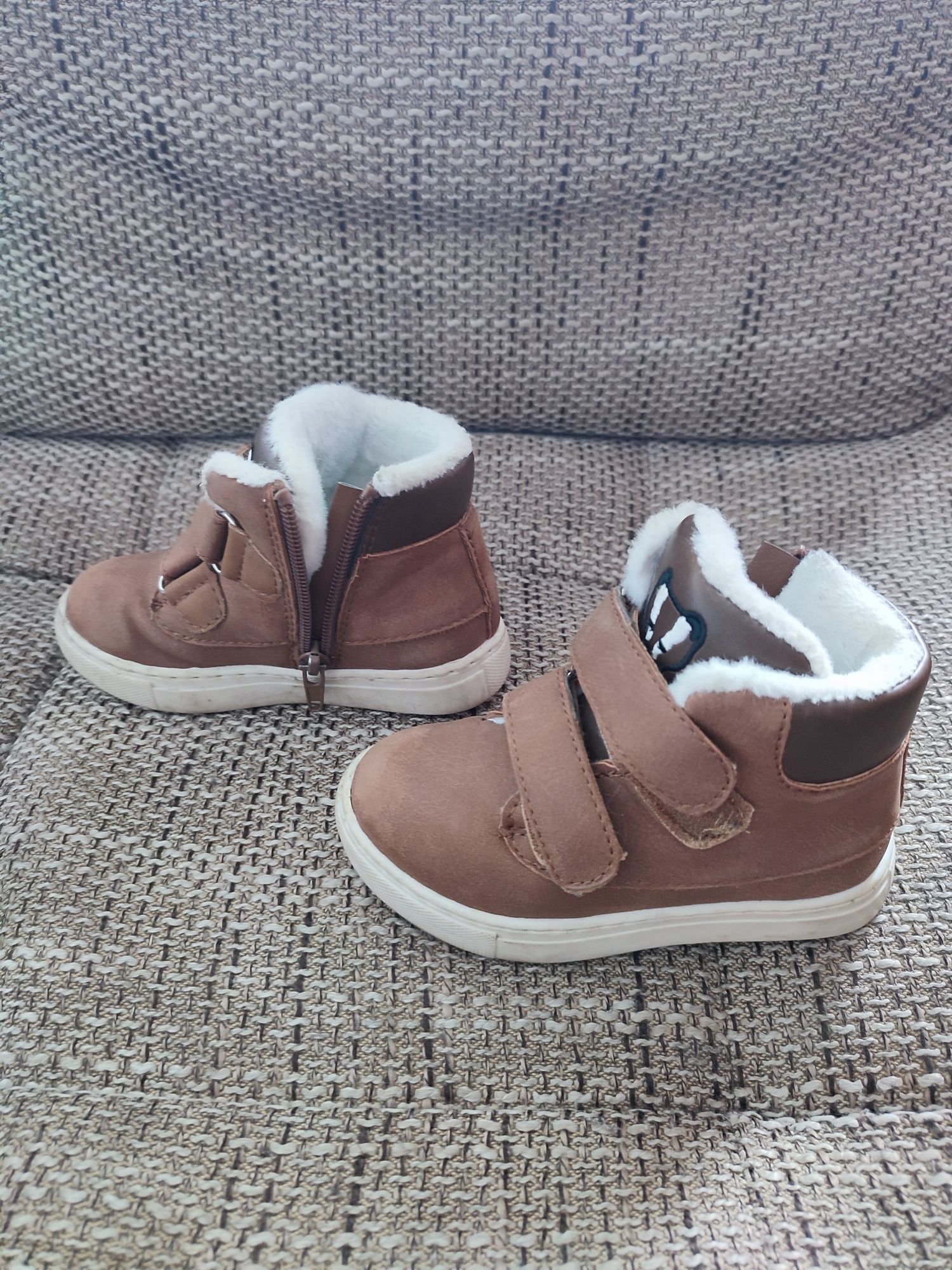 Бебешки зимни обувки