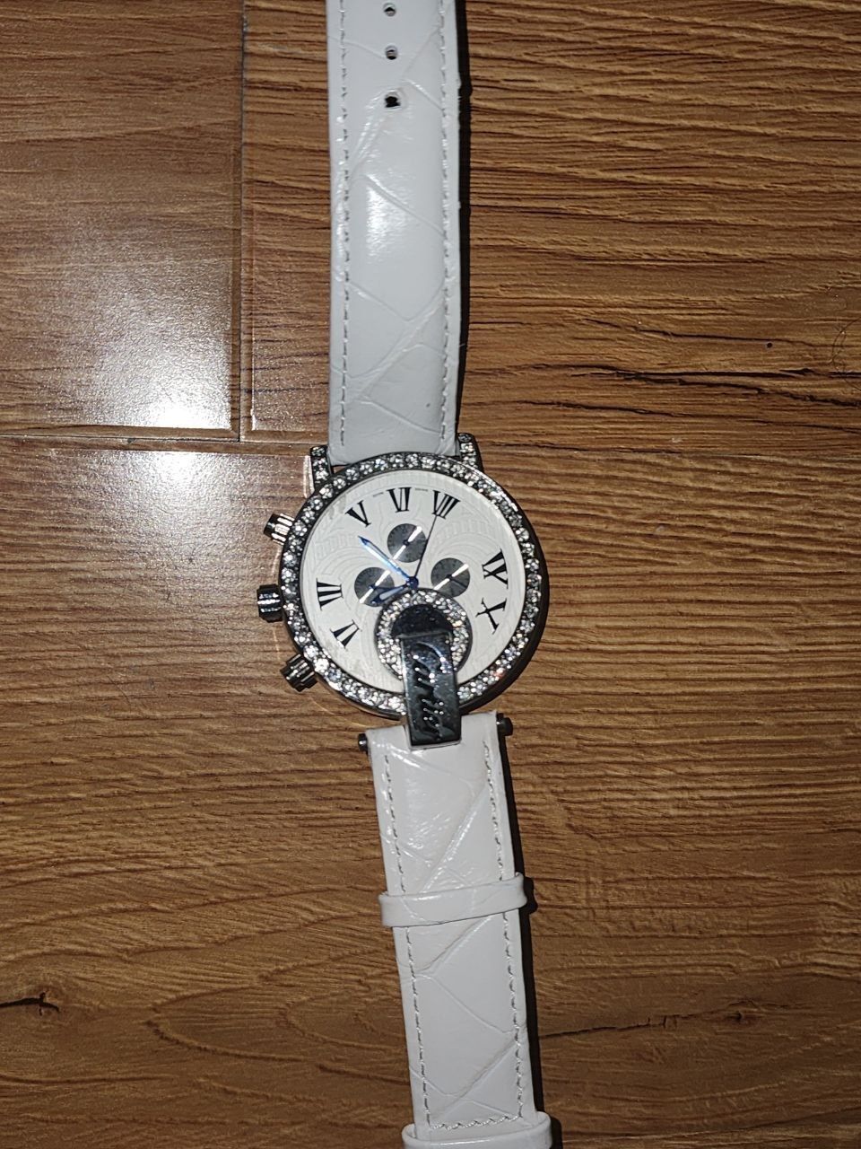 Cartier часы механические но (не оригинал)