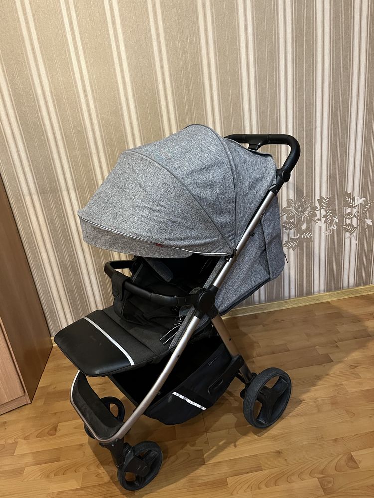 Коляска прогулочная Carrello Bravo 2021