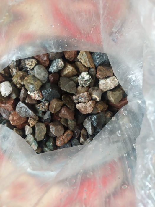 Продам красивые речные камешки для аквариума